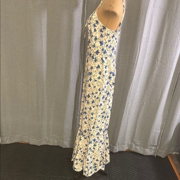 Commense Blue and Cream Floral Dress - Picture 7 of 12